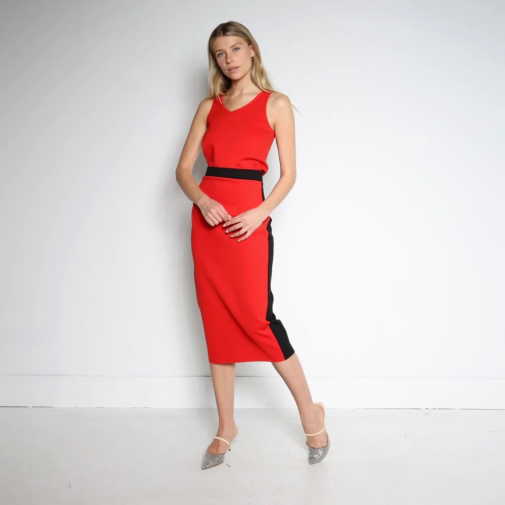 NWOT-Marie Saint Pierre Canoe Skirt Ruby/Black